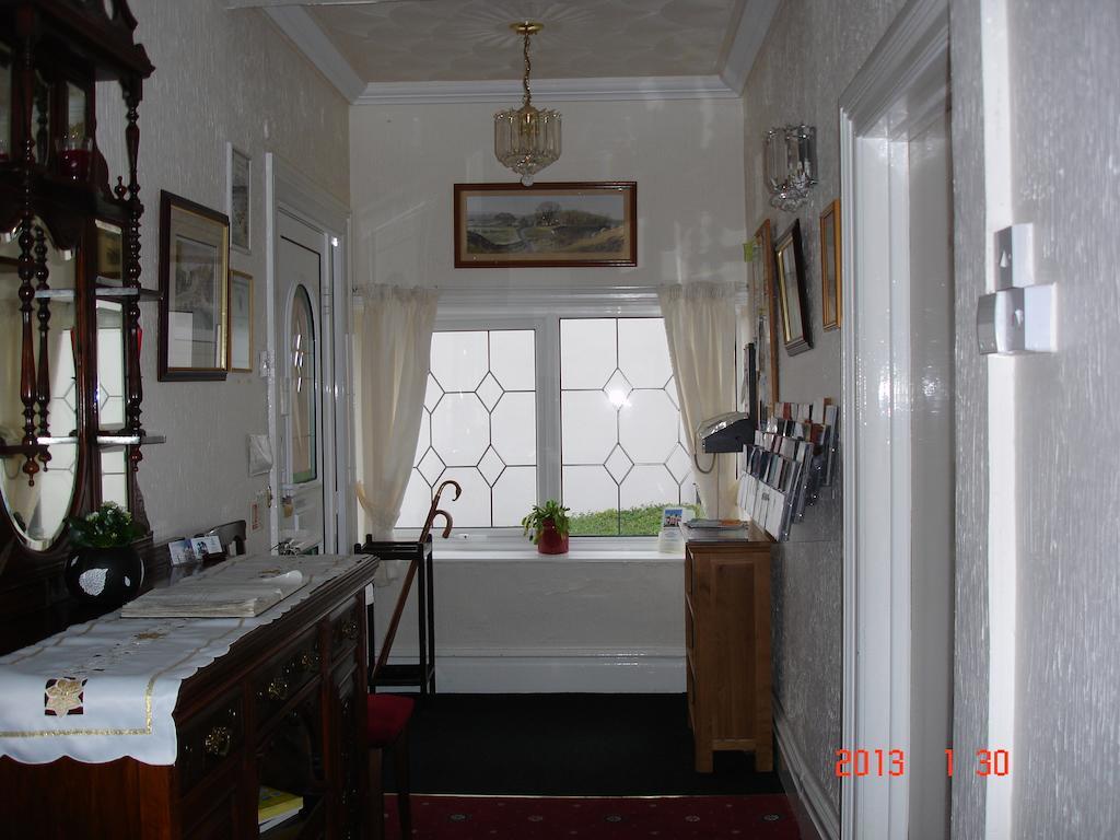 Beachmount Holiday Apartments Rhôs-on-Sea Esterno foto