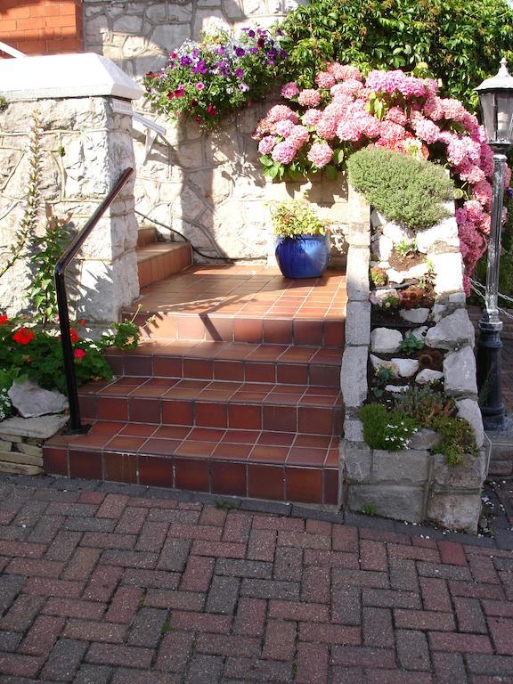 Beachmount Holiday Apartments Rhôs-on-Sea Esterno foto